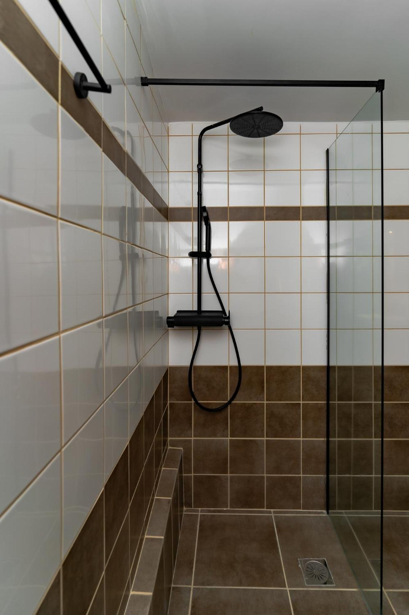 Gkr Luxury Apartments Атина Екстериор снимка
