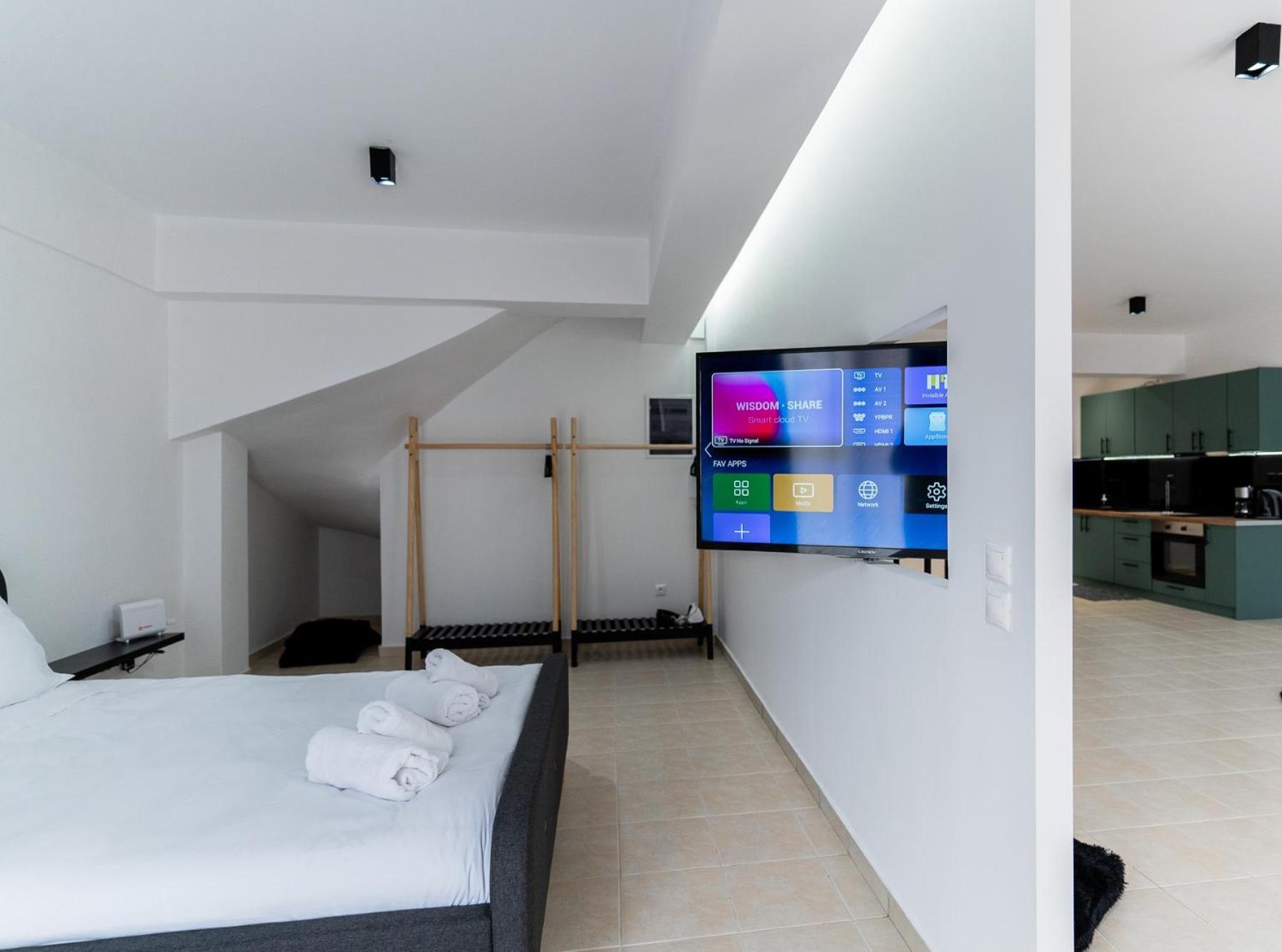 Gkr Luxury Apartments Атина Екстериор снимка