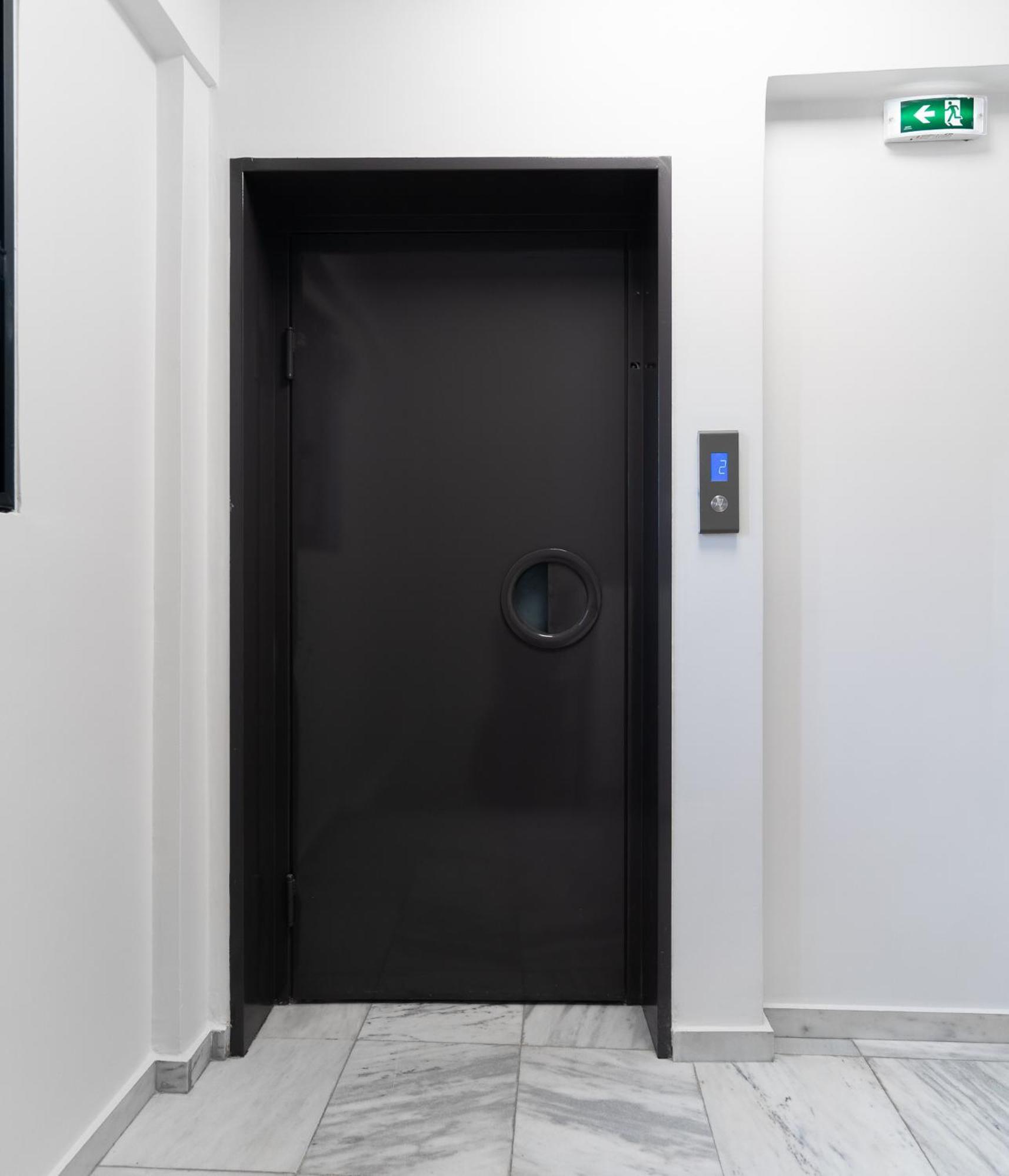 Gkr Luxury Apartments Атина Екстериор снимка