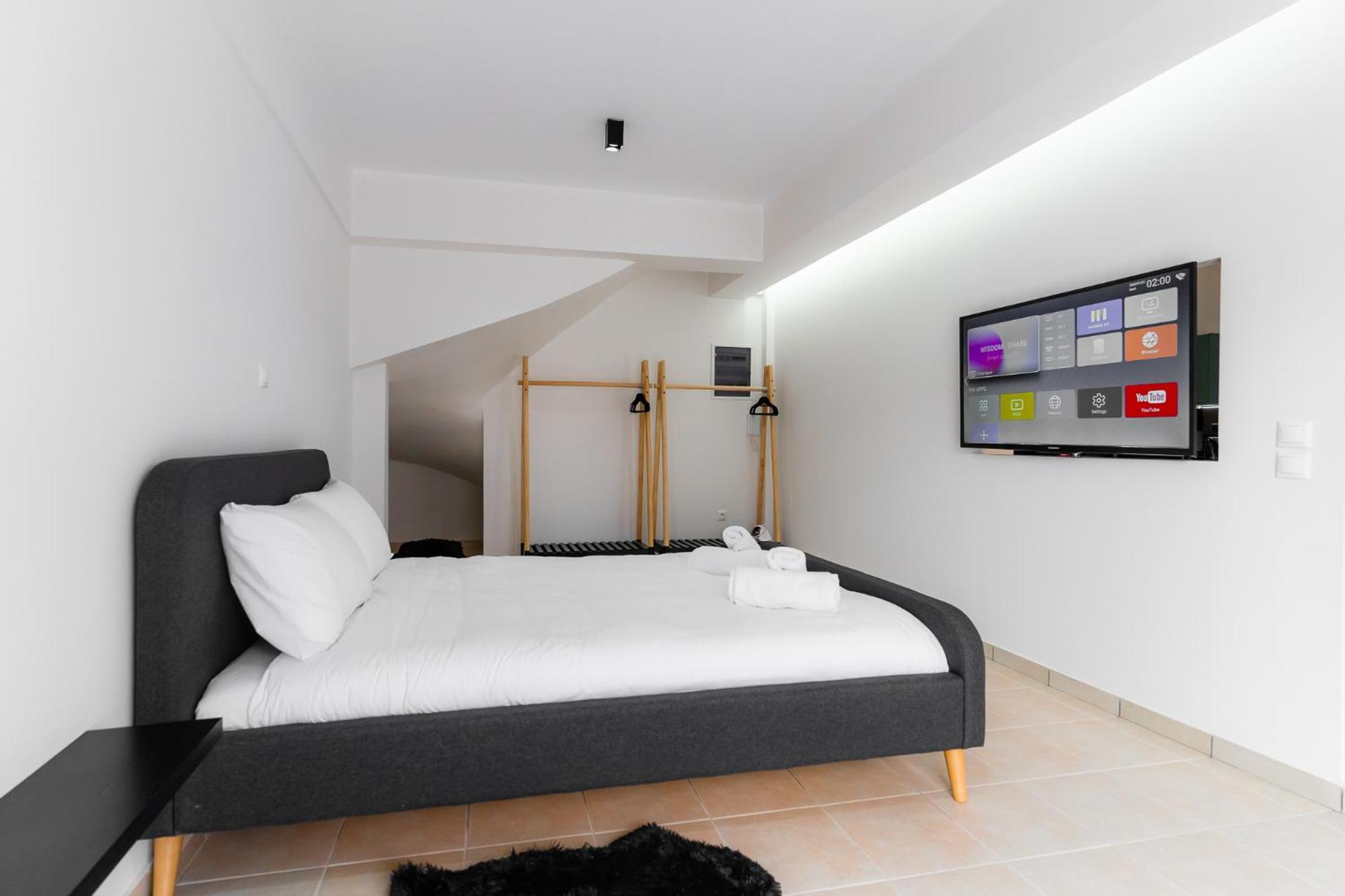 Gkr Luxury Apartments Атина Екстериор снимка