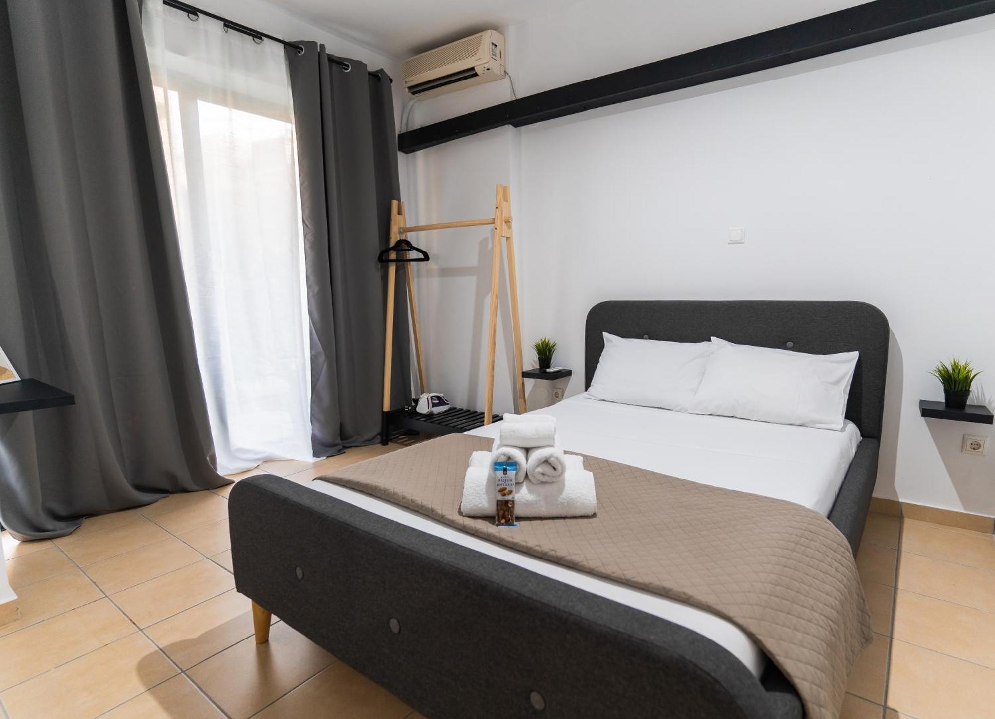 Gkr Luxury Apartments Атина Екстериор снимка
