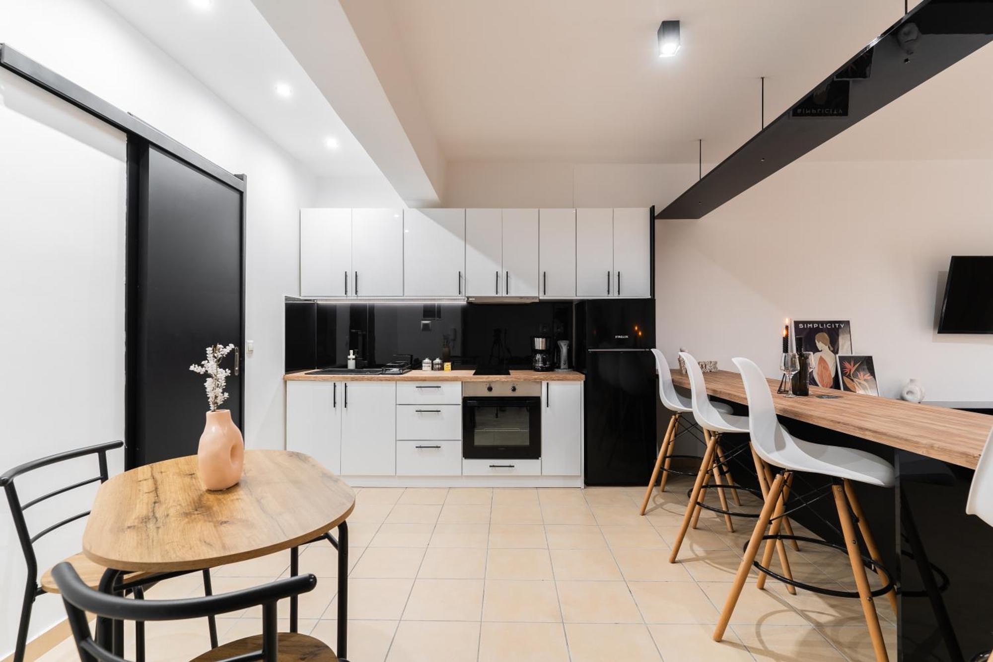 Gkr Luxury Apartments Атина Екстериор снимка