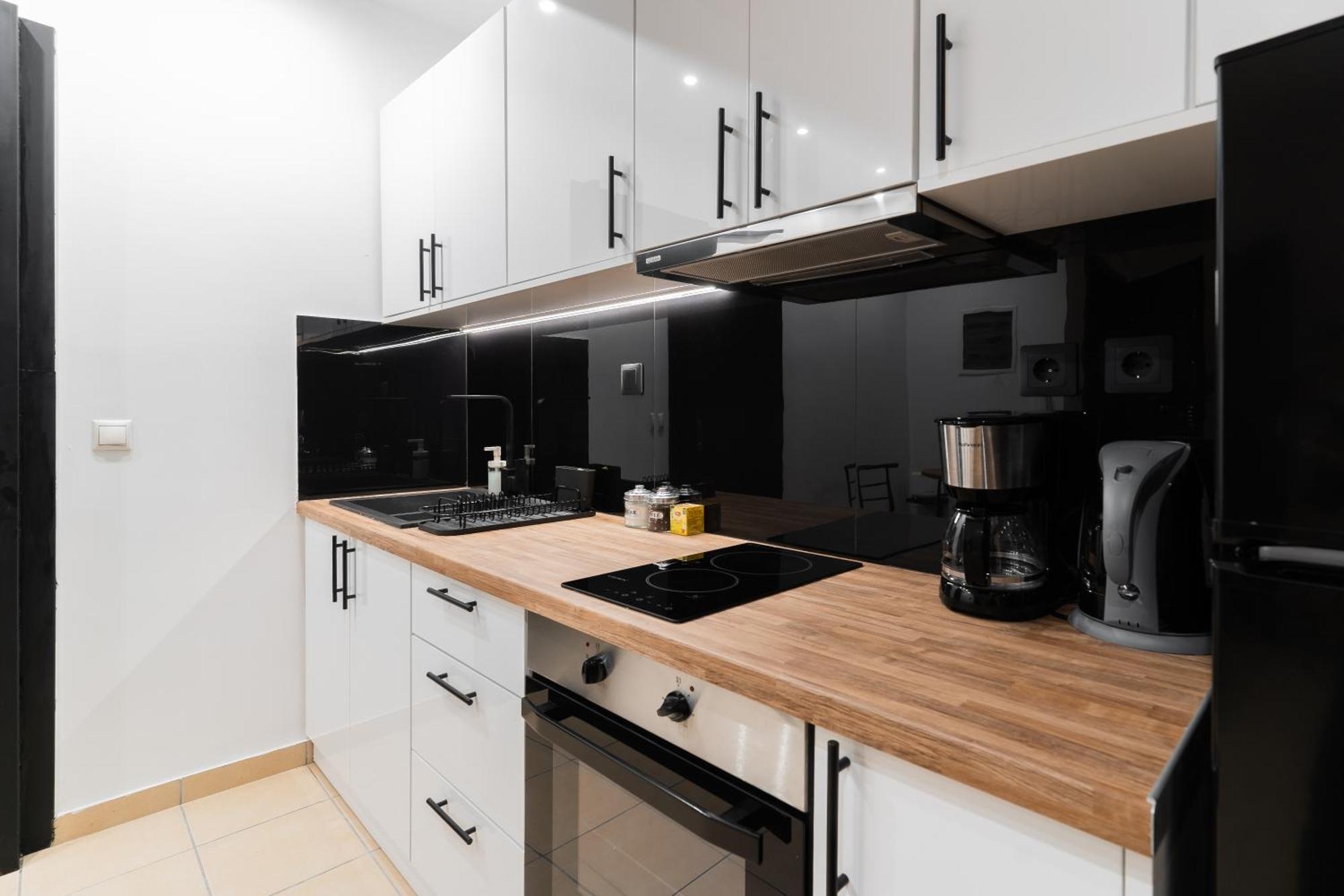 Gkr Luxury Apartments Атина Екстериор снимка