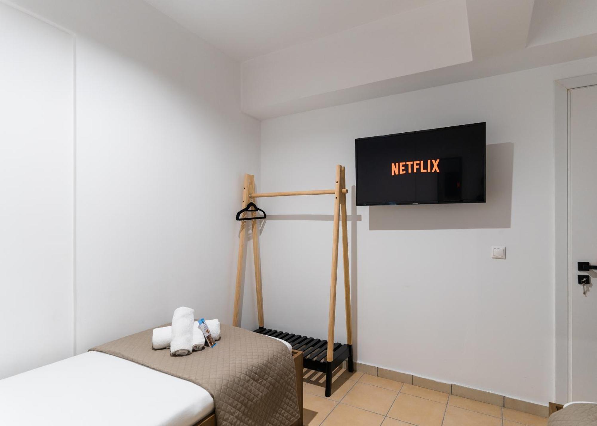 Gkr Luxury Apartments Атина Екстериор снимка