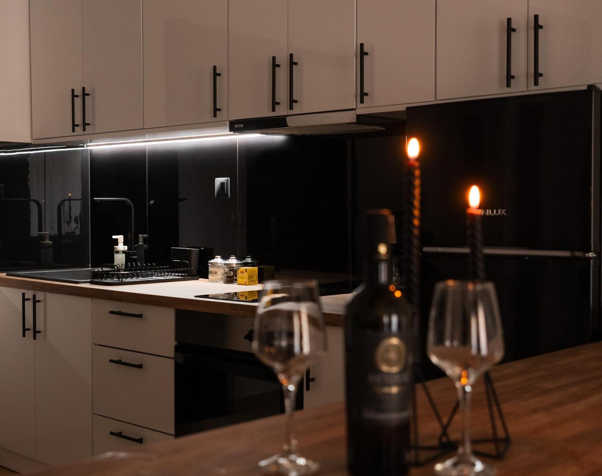 Gkr Luxury Apartments Атина Екстериор снимка